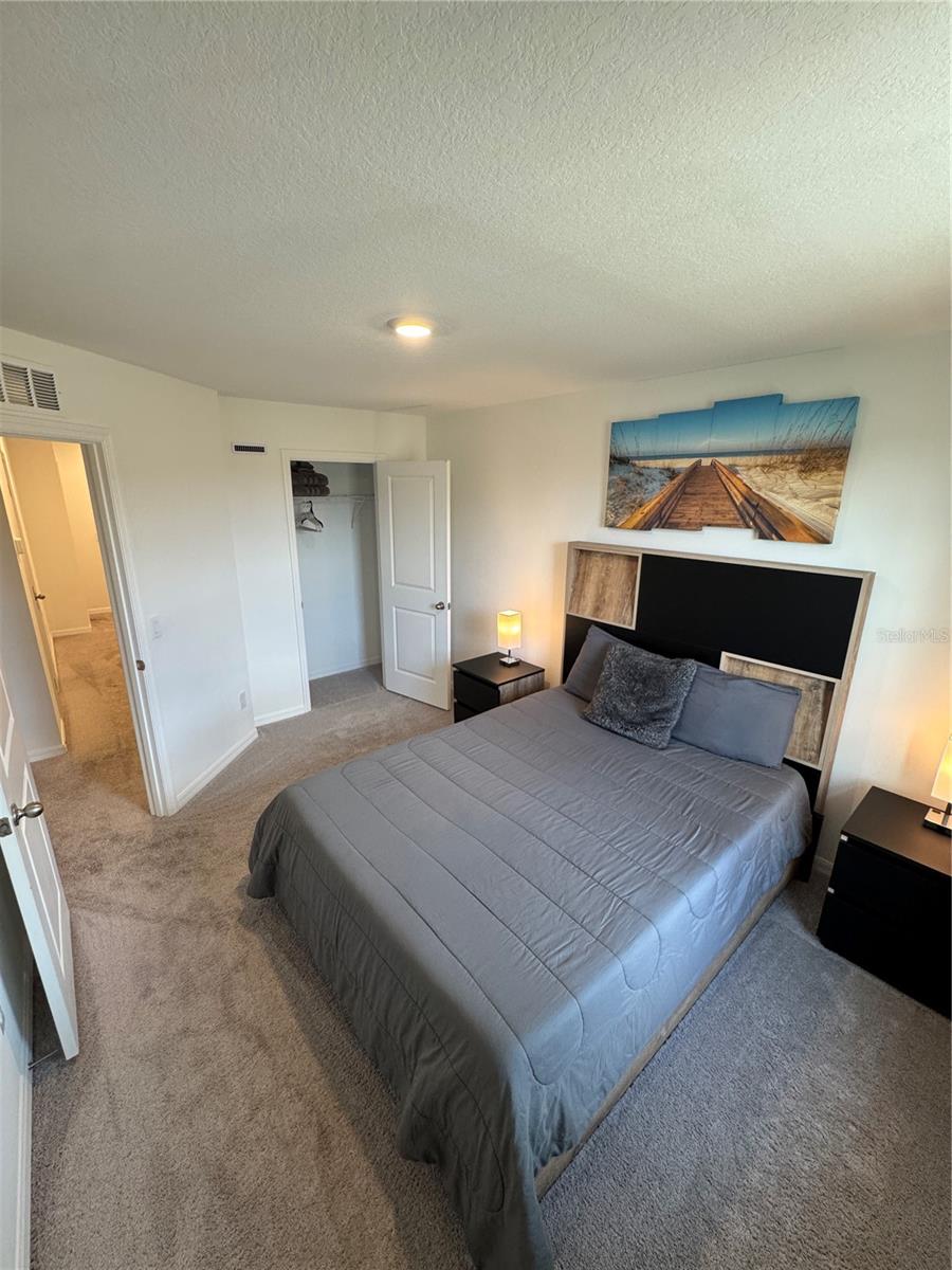 835 LONGBOAT DR, DAVENPORT, FL, 33896