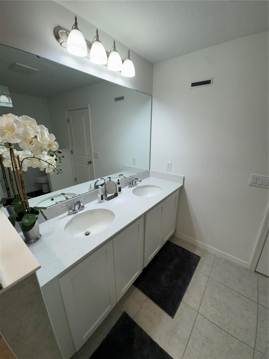 835 LONGBOAT DR, DAVENPORT, FL, 33896