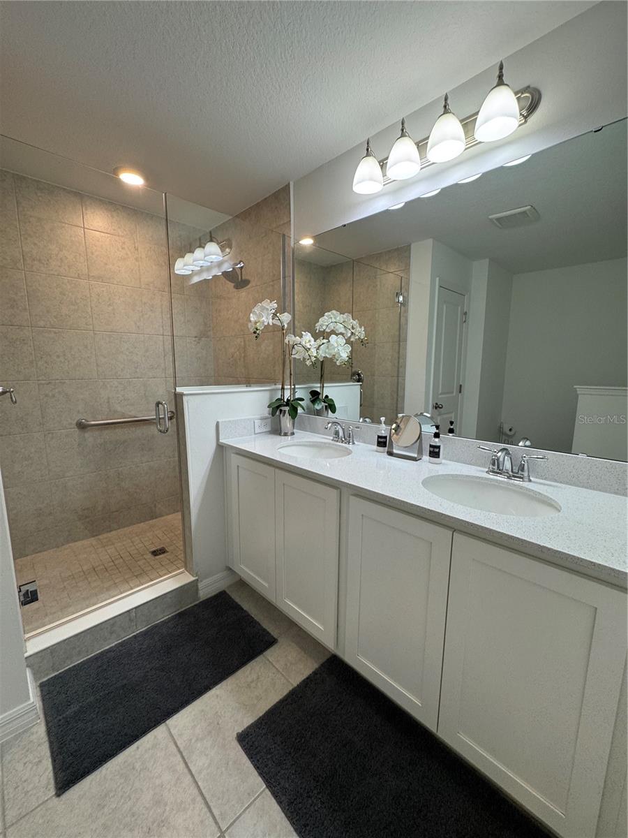 835 LONGBOAT DR, DAVENPORT, FL, 33896