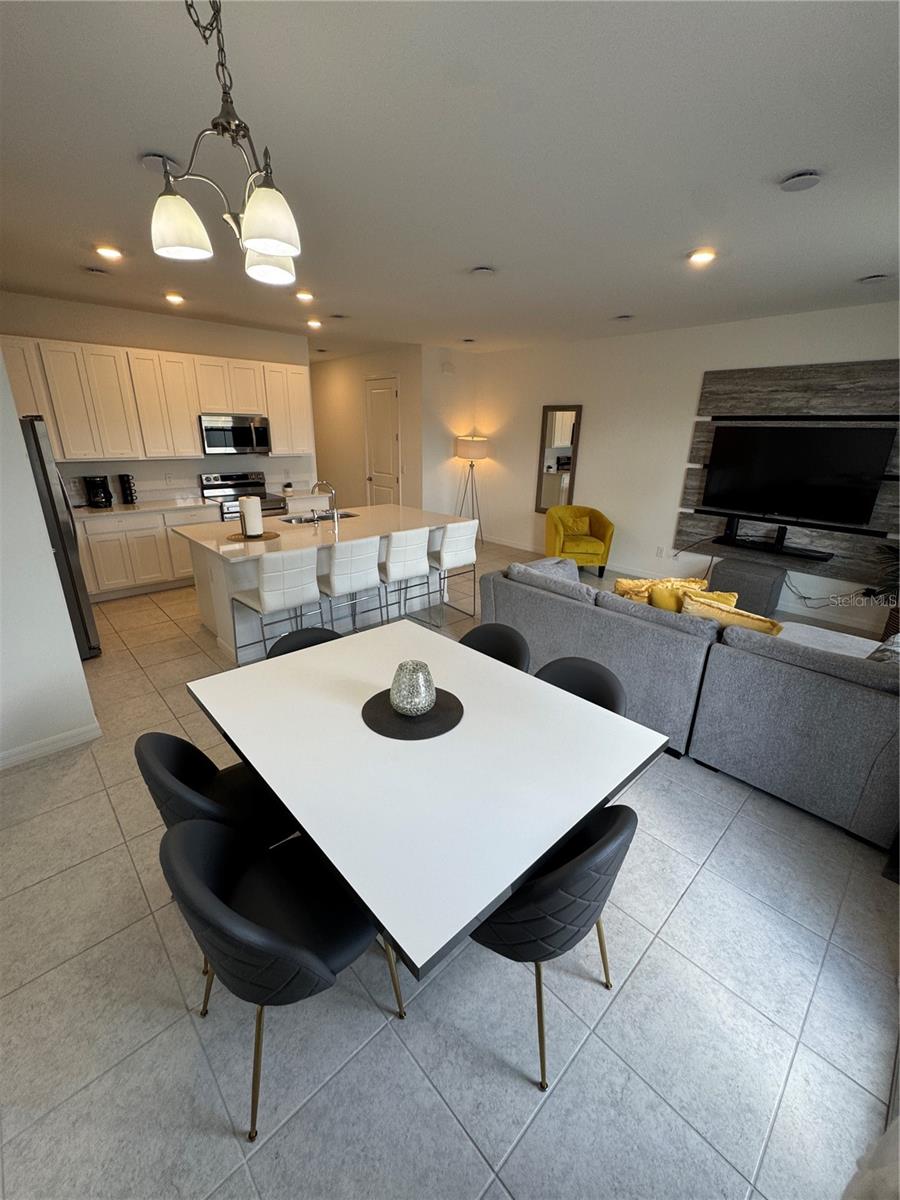 835 LONGBOAT DR, DAVENPORT, FL, 33896