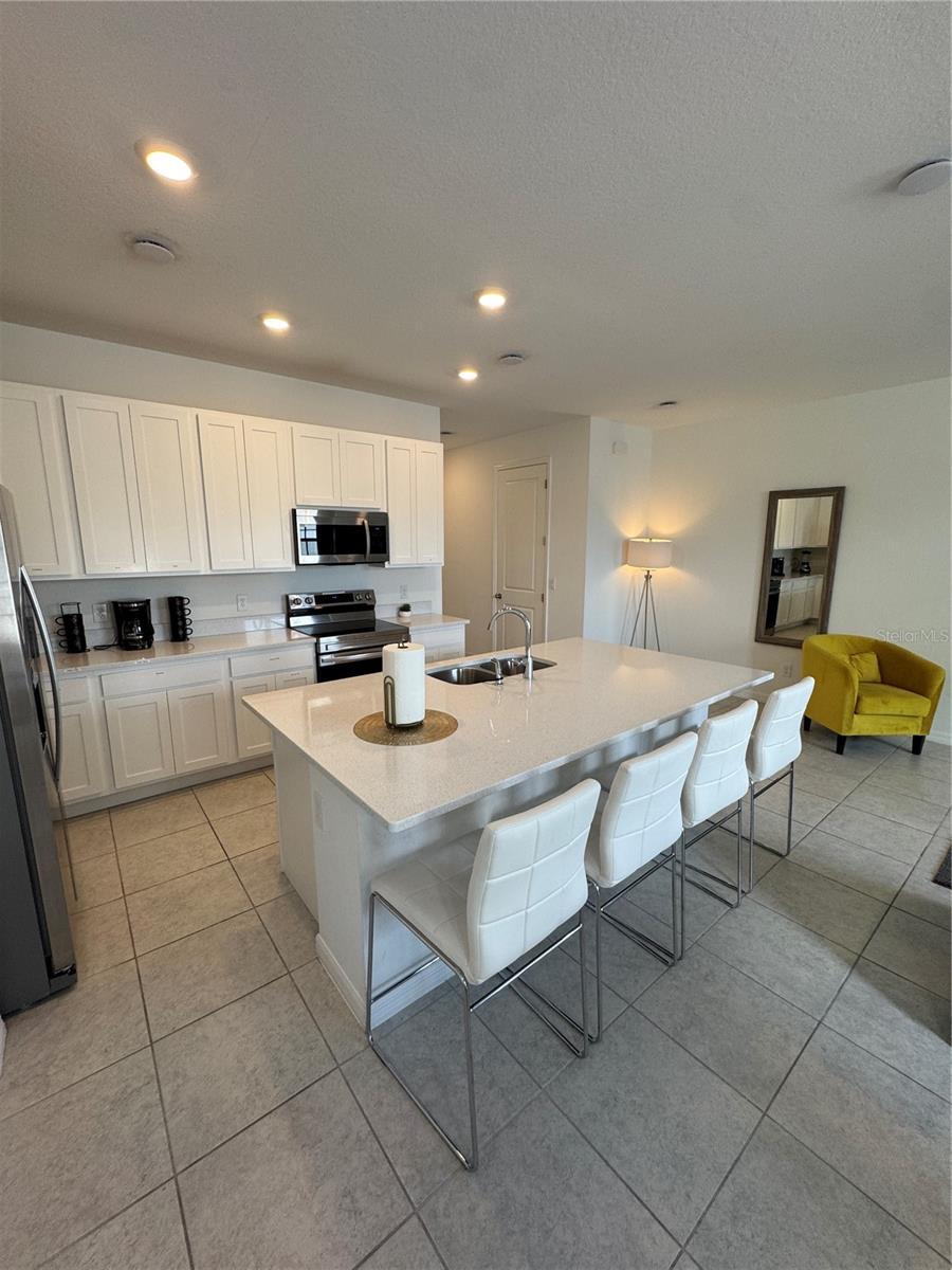 835 LONGBOAT DR, DAVENPORT, FL, 33896