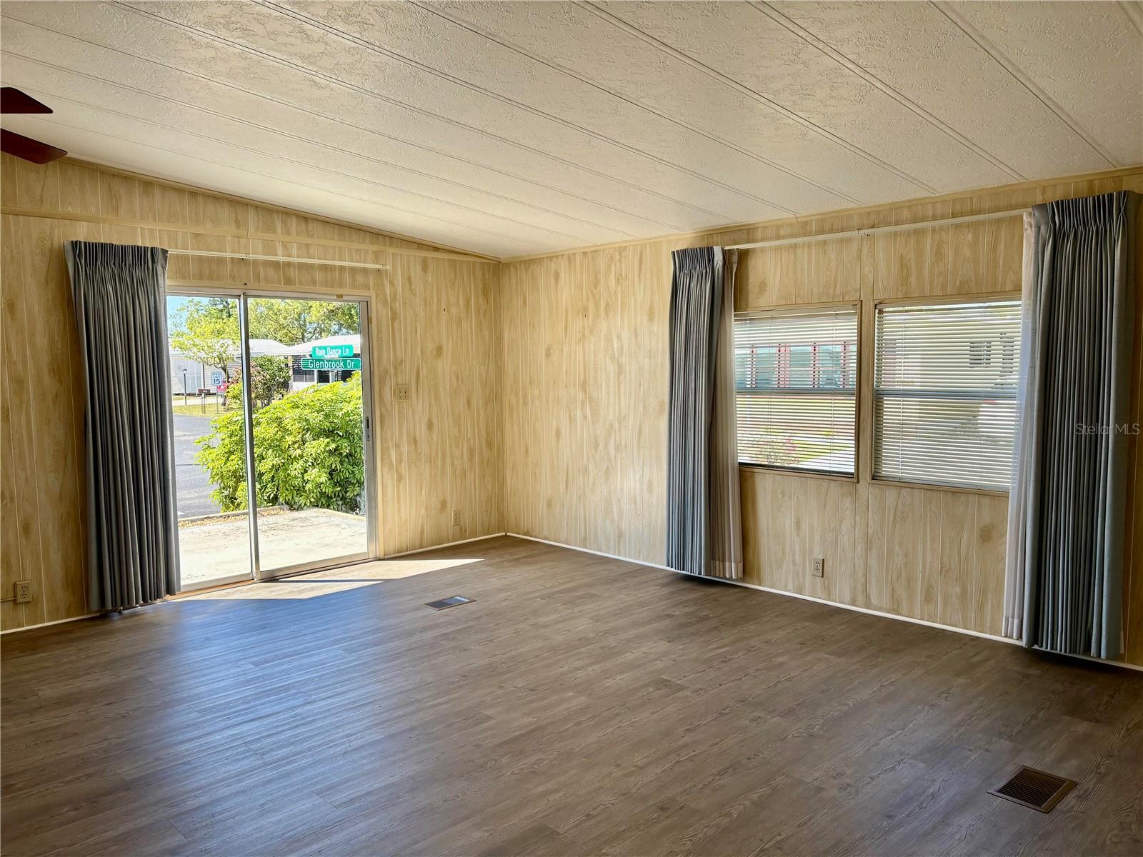 3170 GLENBROOK DR, NORTH FORT MYERS, FL, 33917