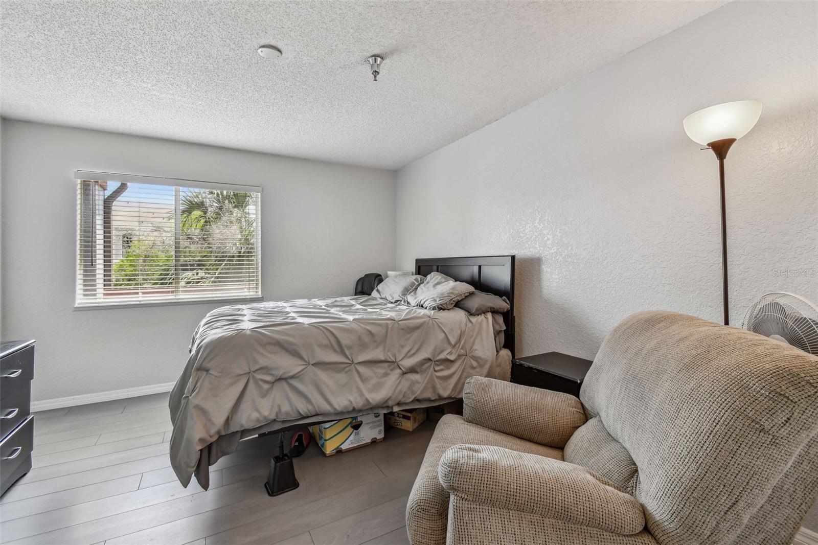 10265 GANDY BLVD N #1004, ST PETERSBURG, FL, 33702
