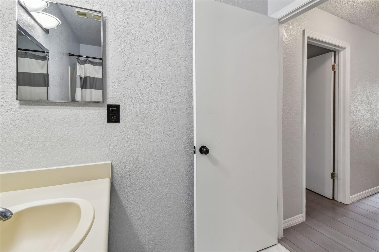 10265 GANDY BLVD N #1004, ST PETERSBURG, FL, 33702