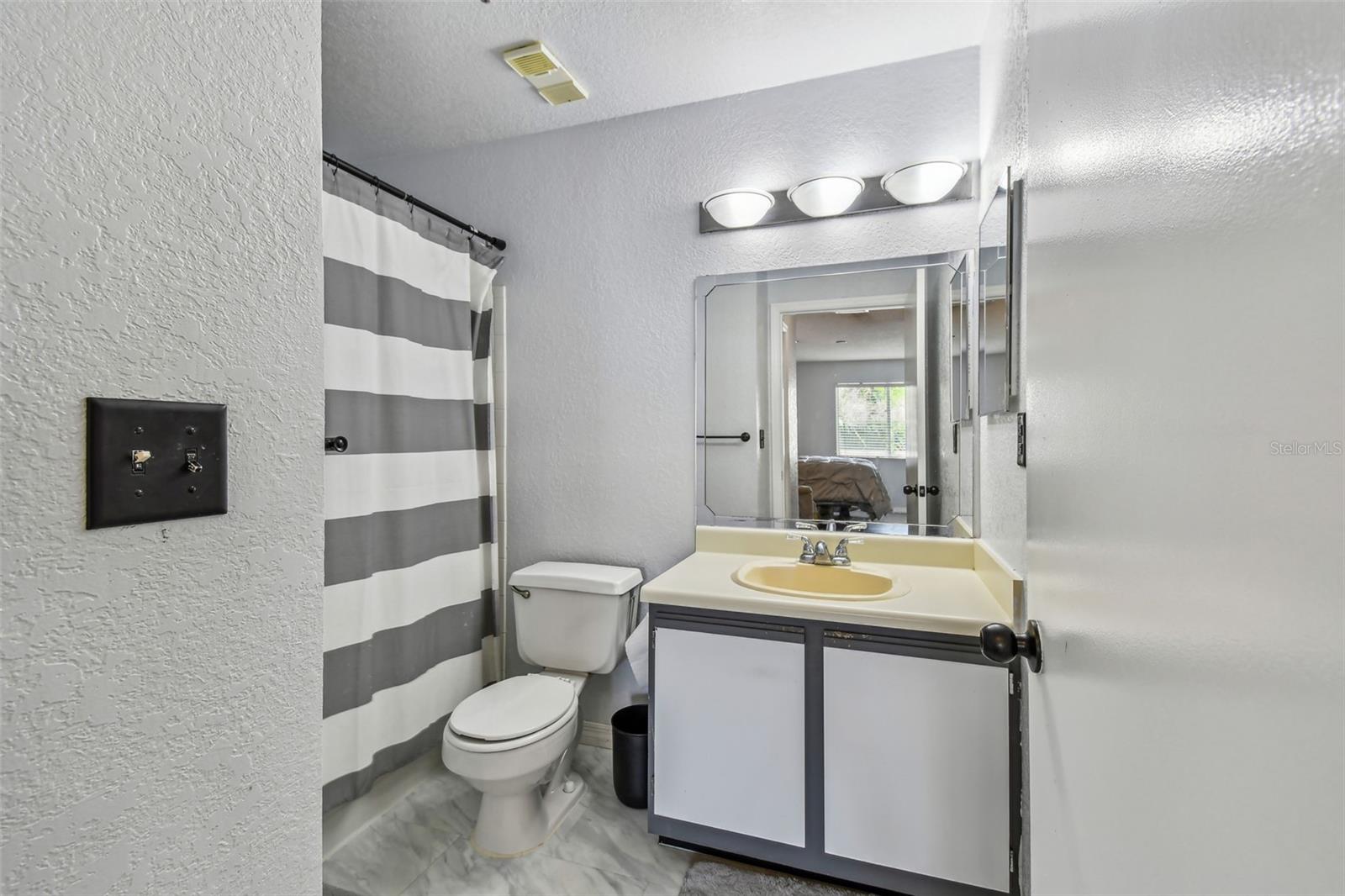 10265 GANDY BLVD N #1004, ST PETERSBURG, FL, 33702