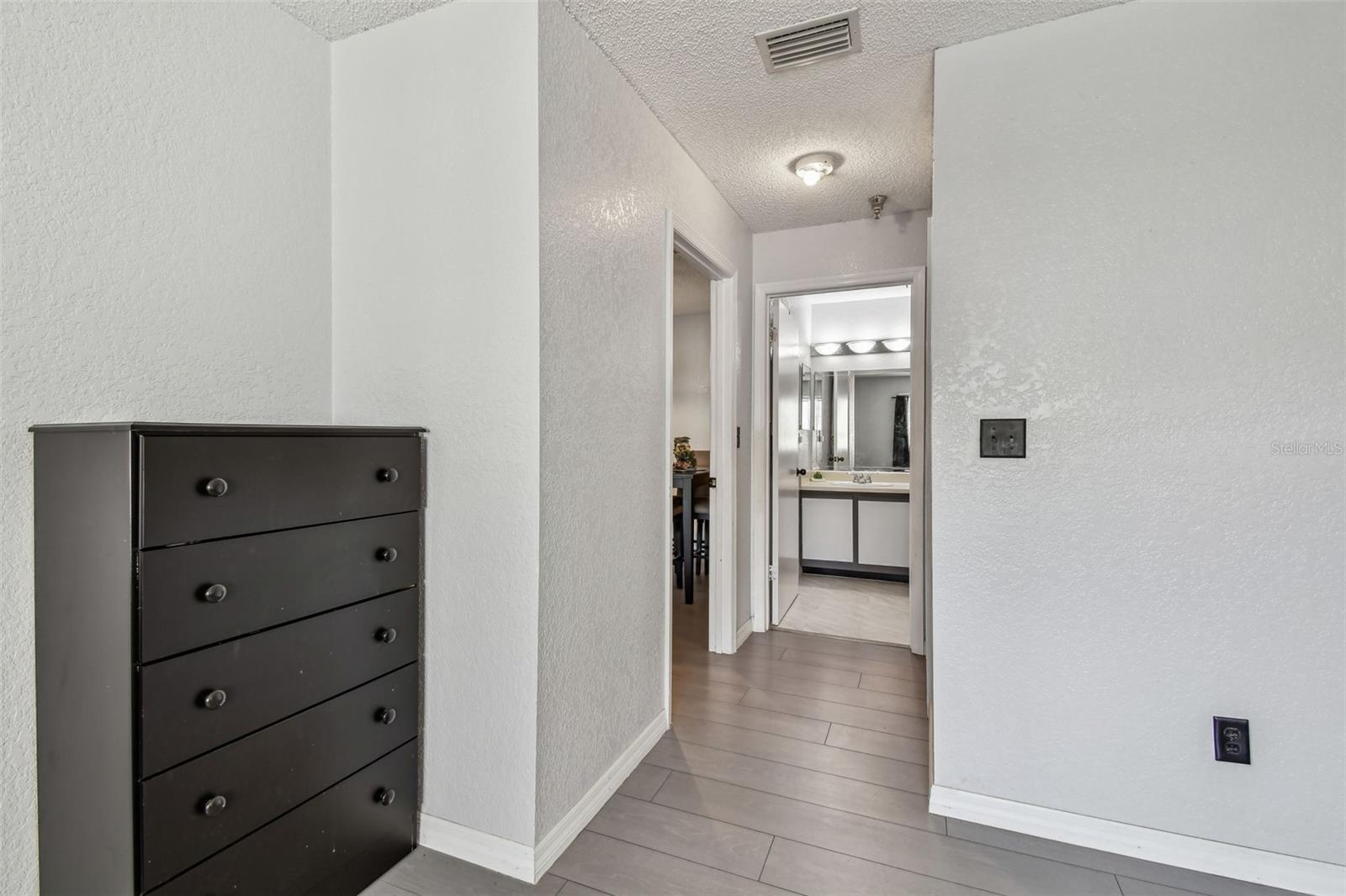 10265 GANDY BLVD N #1004, ST PETERSBURG, FL, 33702
