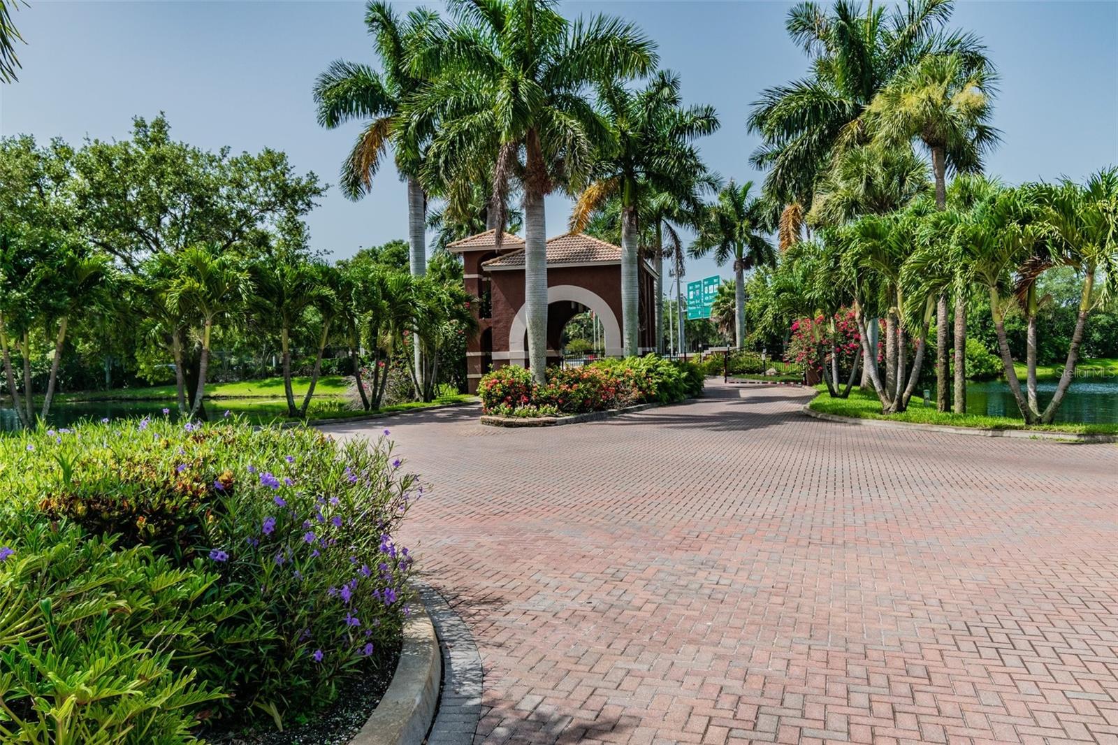 10265 GANDY BLVD N #1004, ST PETERSBURG, FL, 33702