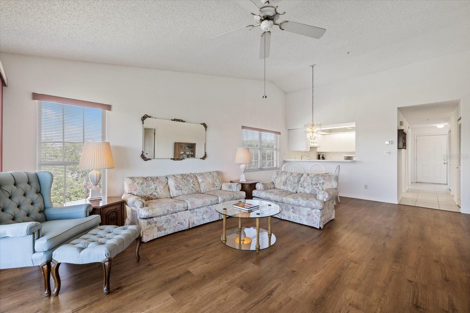 841 WATERSIDE DR #206, VENICE, FL, 34285