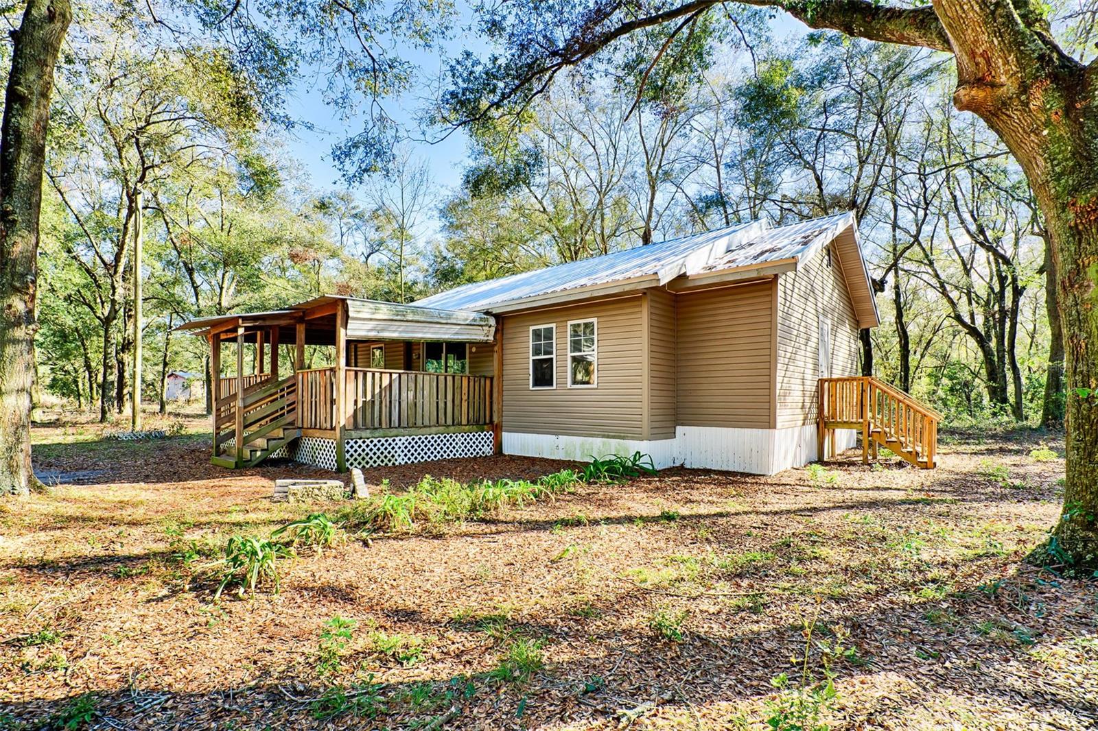 300 S US HIGHWAY 129, BELL, FL, 32619