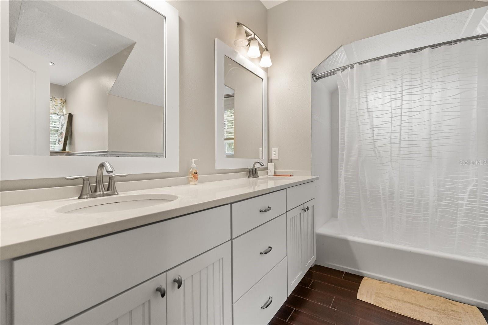 8800 TOREY PINES TER, ORLANDO, FL, 32819