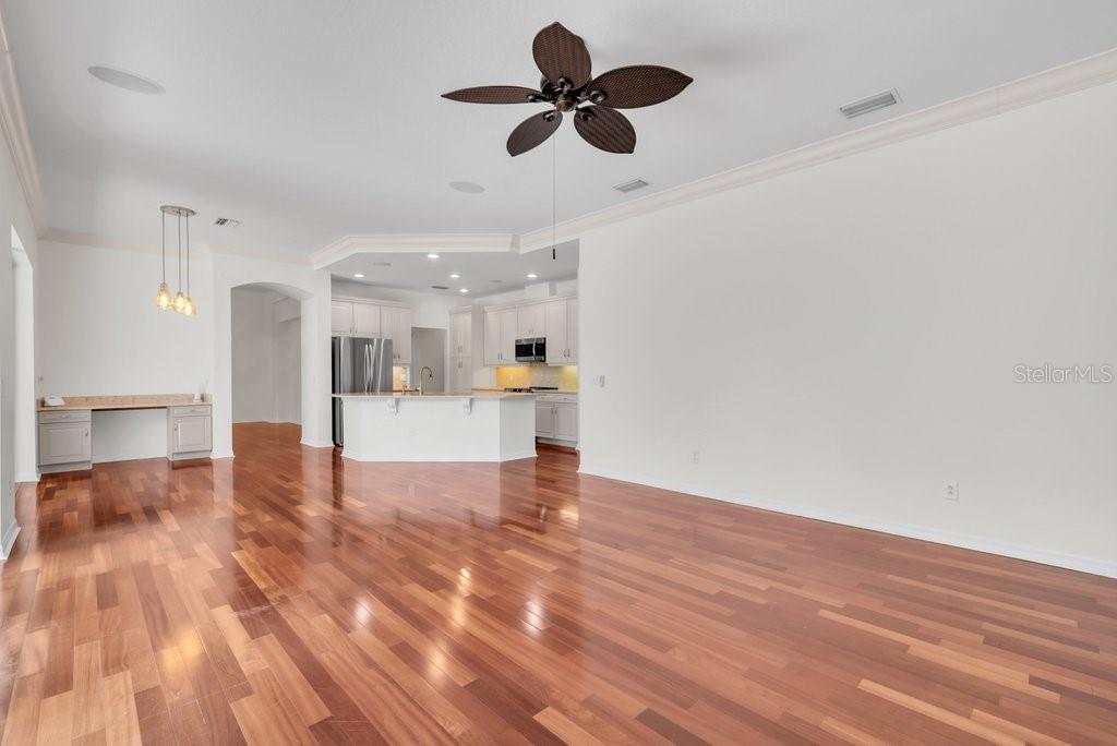 6205 IBISPARK DR, LITHIA, FL, 33547