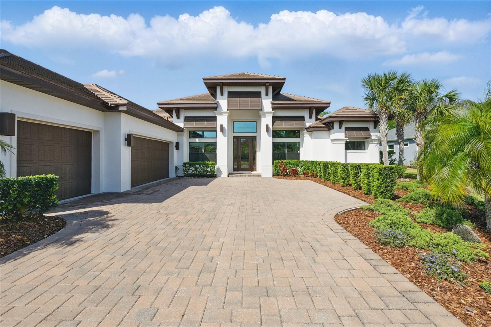 8 BLUE OAK LN, PALM COAST, FL, 32137