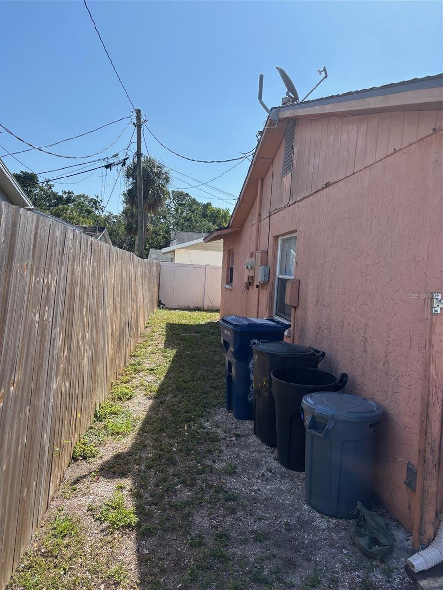 3255 51ST AVENUE DR W, BRADENTON, FL, 34207