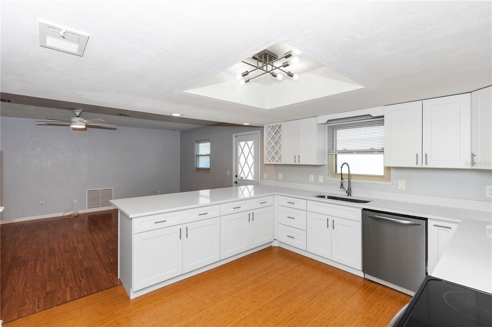 4431 DORIS DR, NEW SMYRNA BEACH, FL, 32169