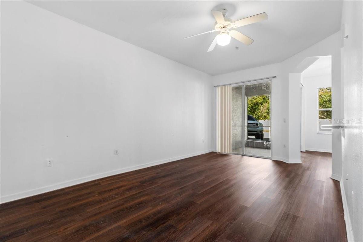 5024 SUNRIDGE PALMS DR #101, TAMPA, FL, 33617