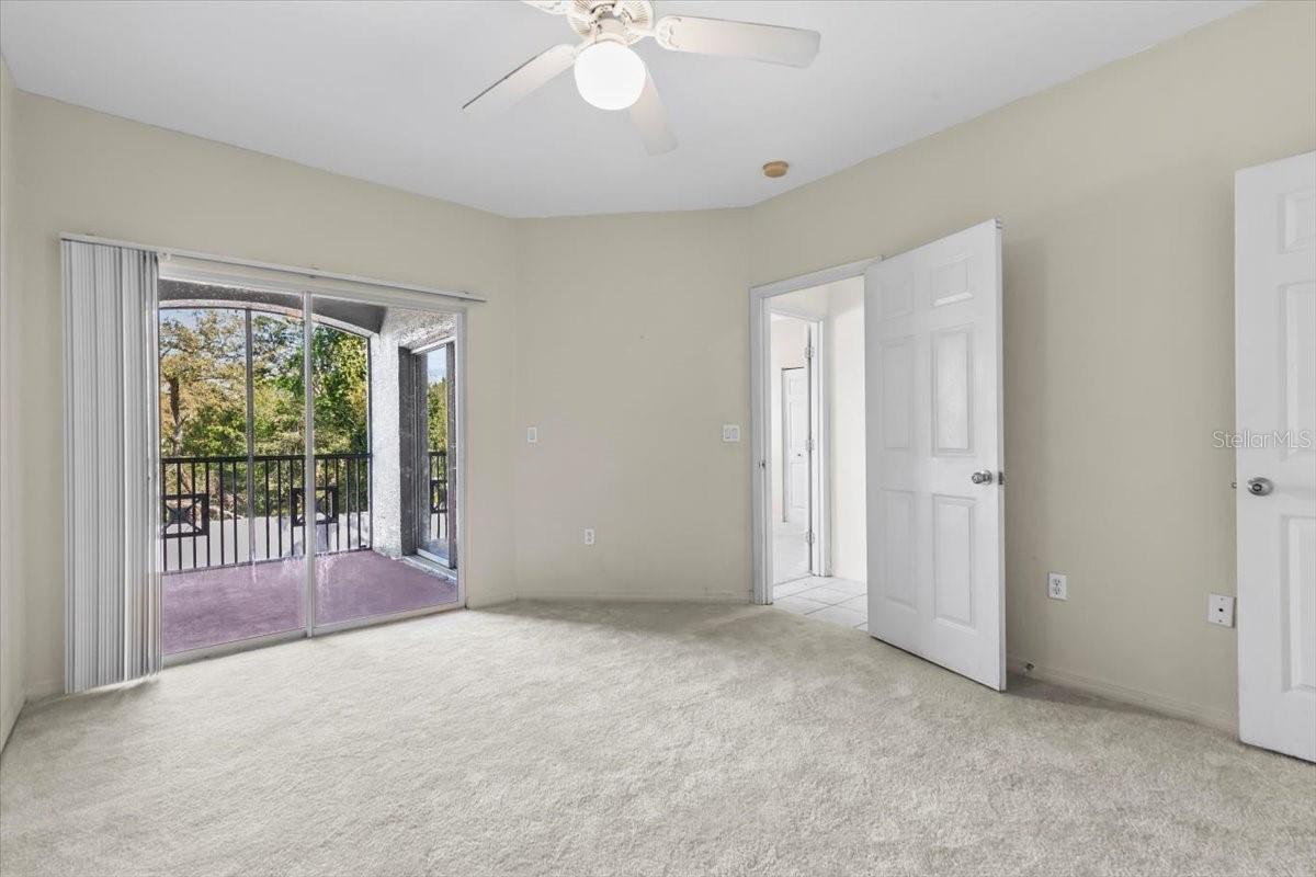 5024 SUNRIDGE PALMS DR #101, TAMPA, FL, 33617