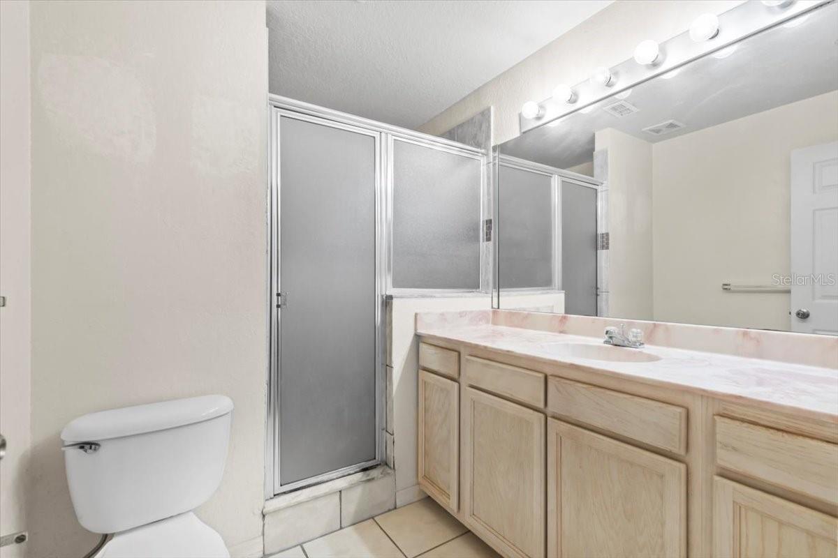 5024 SUNRIDGE PALMS DR #101, TAMPA, FL, 33617
