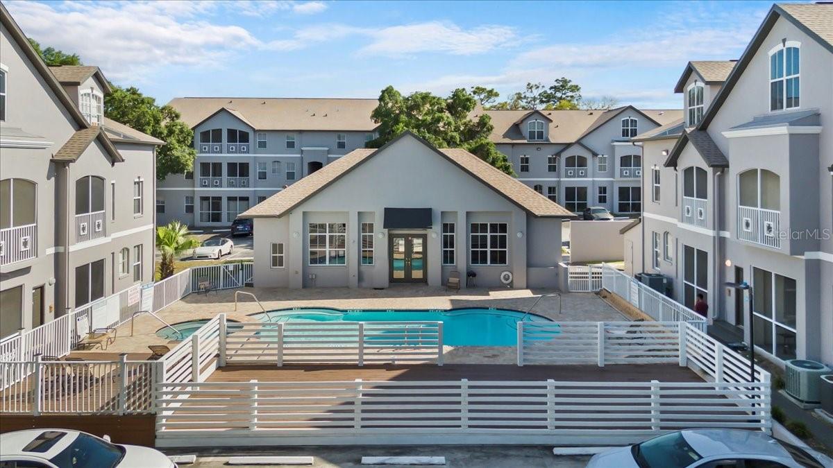 5024 SUNRIDGE PALMS DR #101, TAMPA, FL, 33617