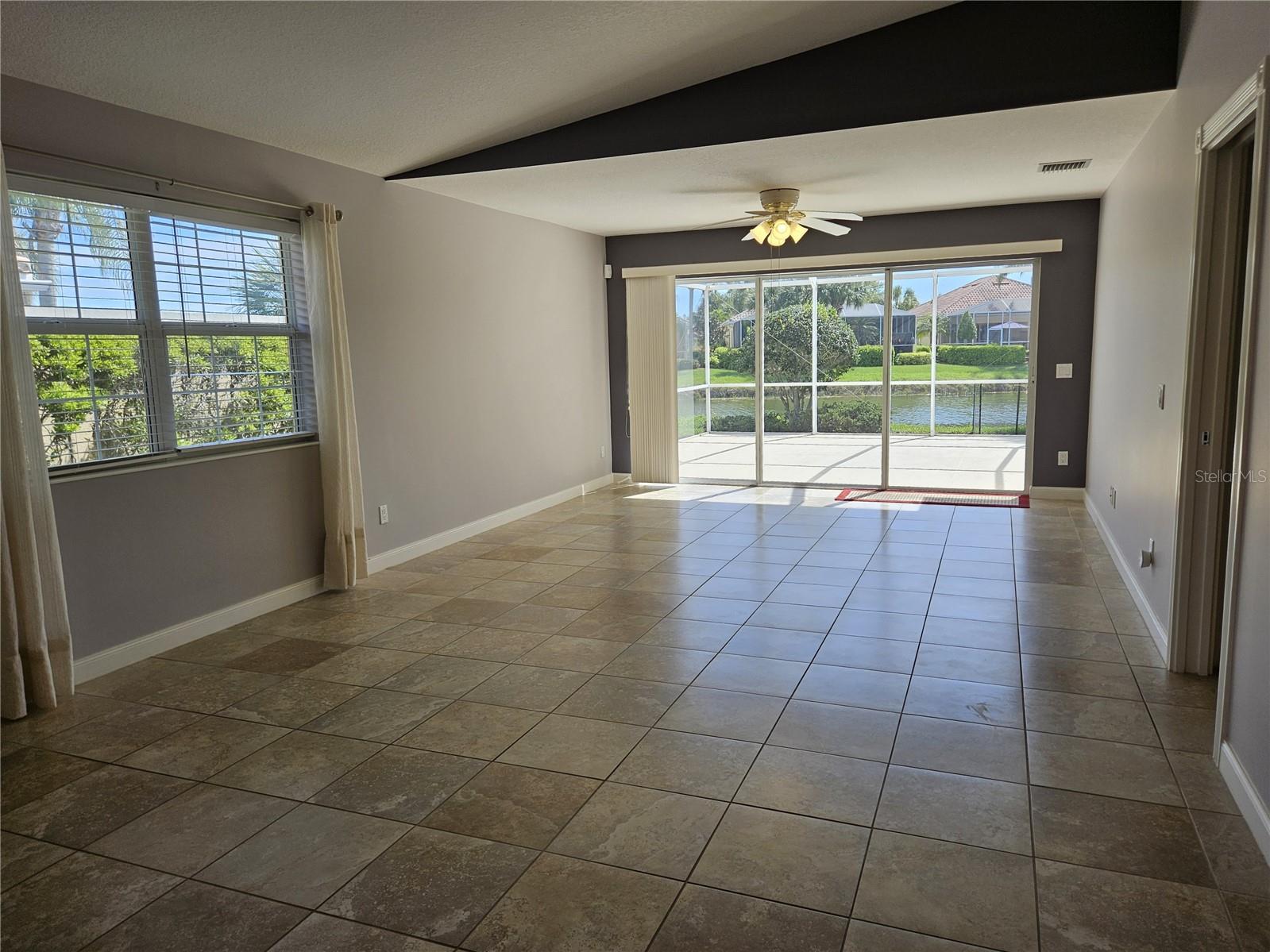 5943 BENEVENTO DR, SARASOTA, FL, 34238