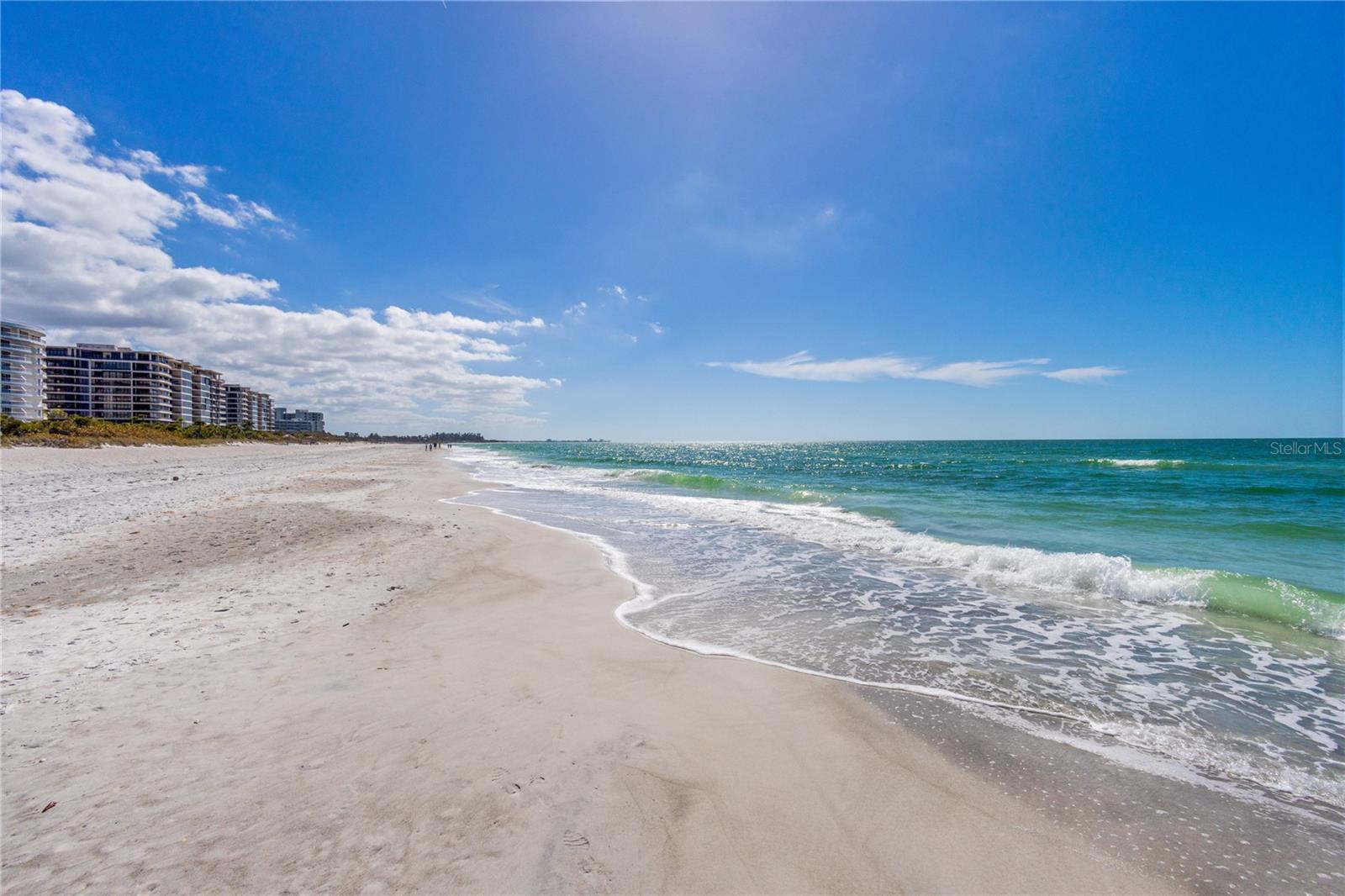 535 SANCTUARY DR #A602, LONGBOAT KEY, FL, 34228