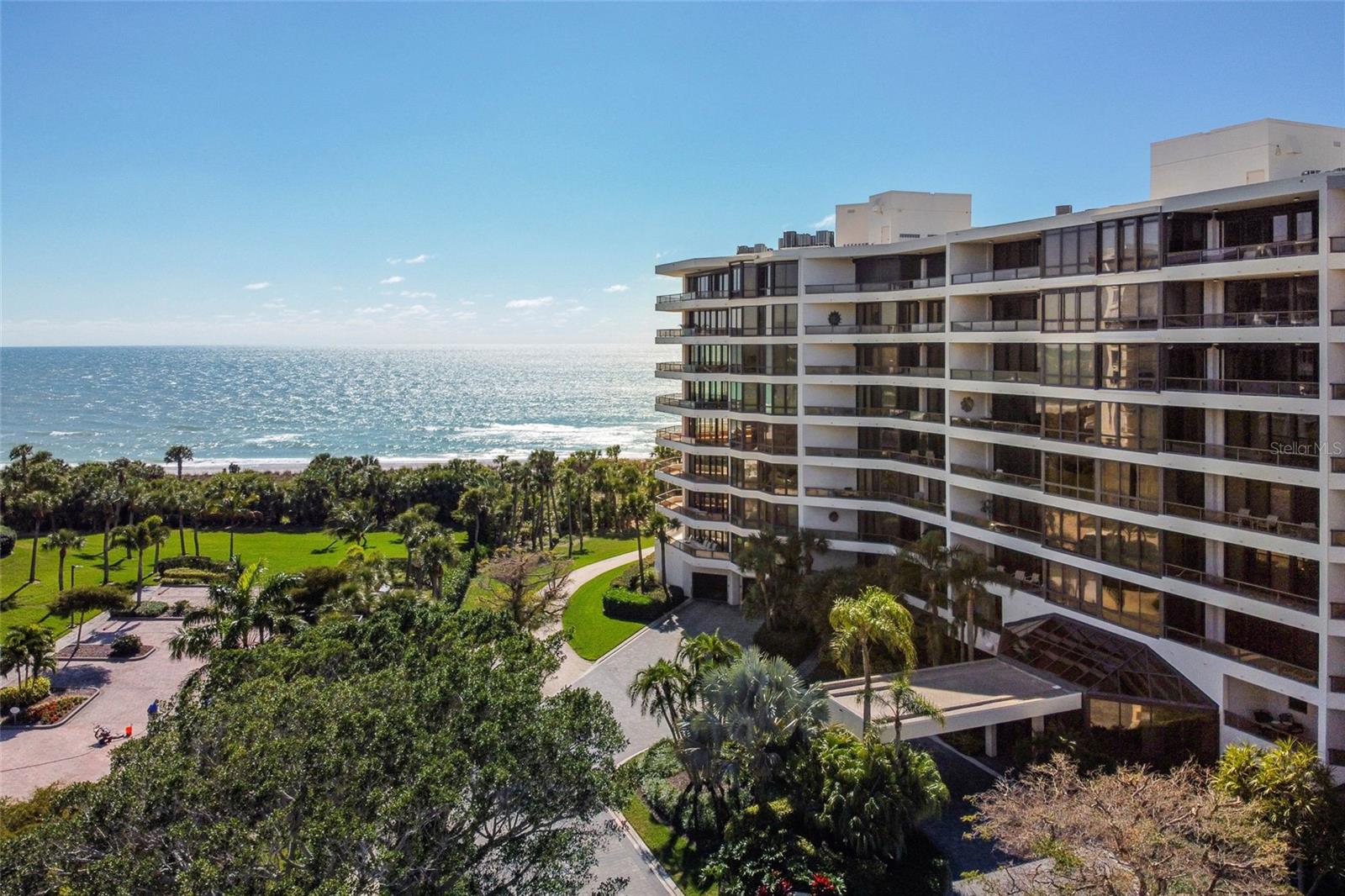 535 SANCTUARY DR #A602, LONGBOAT KEY, FL, 34228