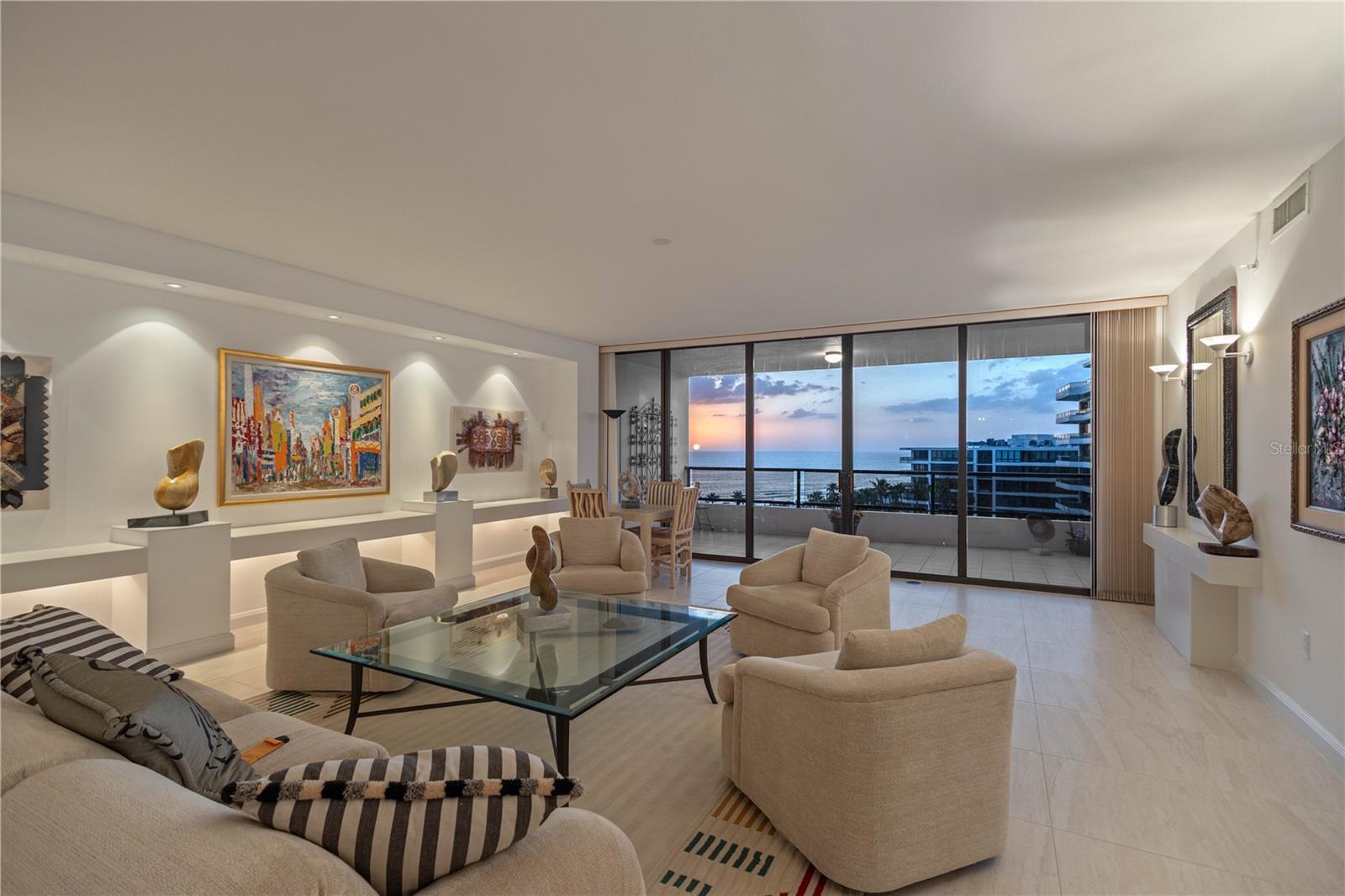 535 SANCTUARY DR #A602, LONGBOAT KEY, FL, 34228