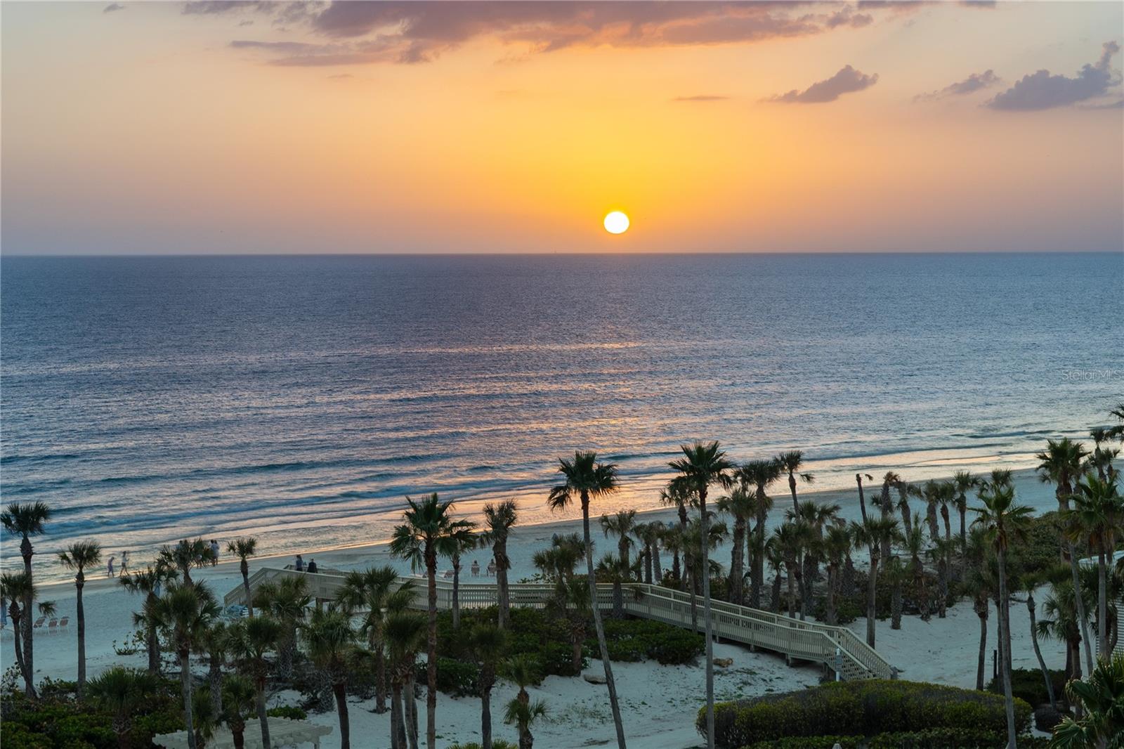535 SANCTUARY DR #A602, LONGBOAT KEY, FL, 34228