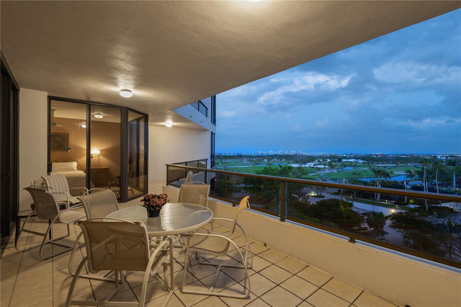 535 SANCTUARY DR #A602, LONGBOAT KEY, FL, 34228