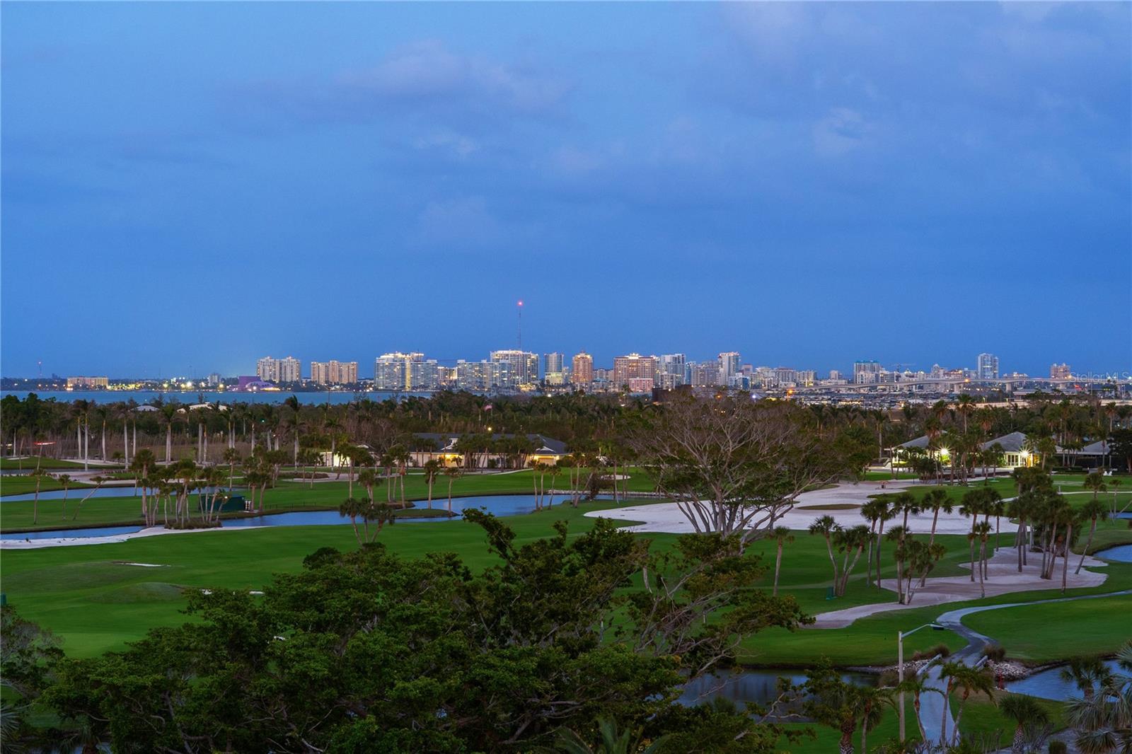 535 SANCTUARY DR #A602, LONGBOAT KEY, FL, 34228
