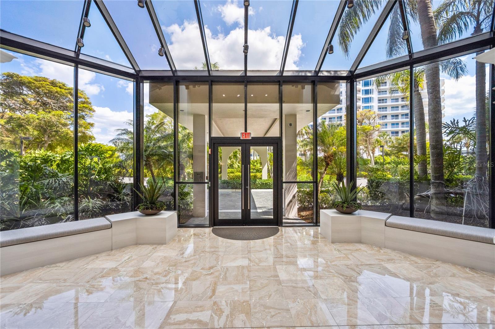 535 SANCTUARY DR #A602, LONGBOAT KEY, FL, 34228