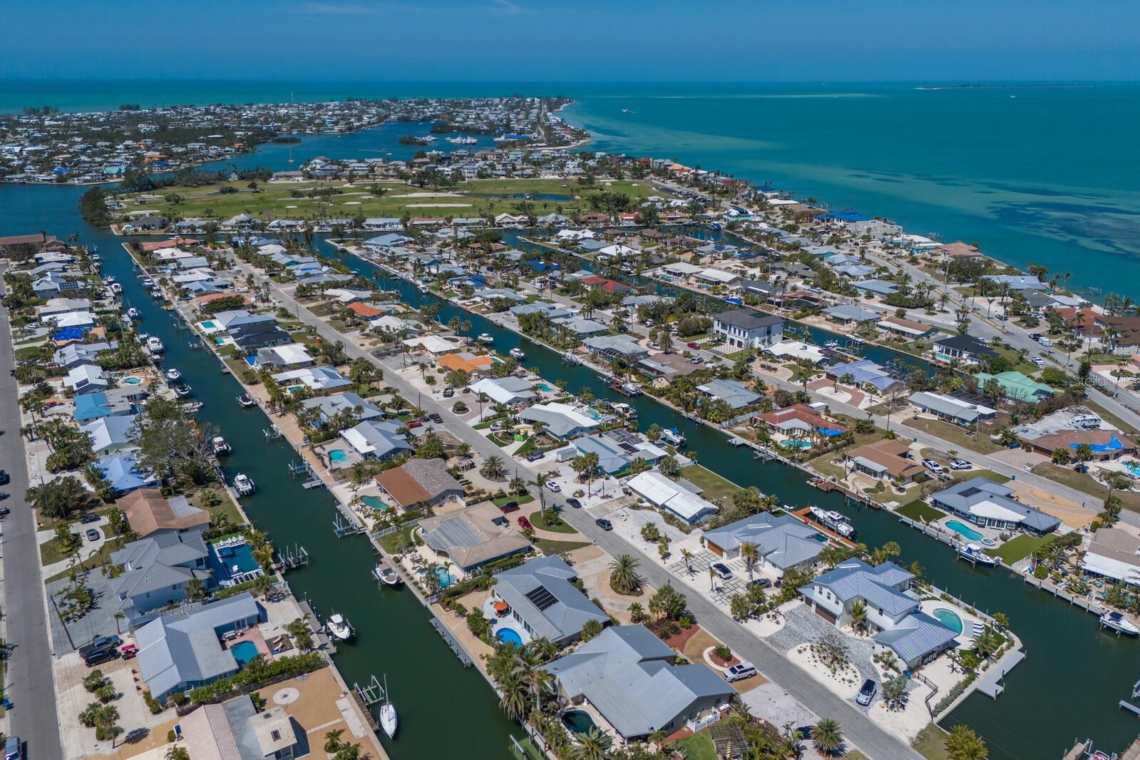 606 EMERALD LN, HOLMES BEACH, FL, 34217