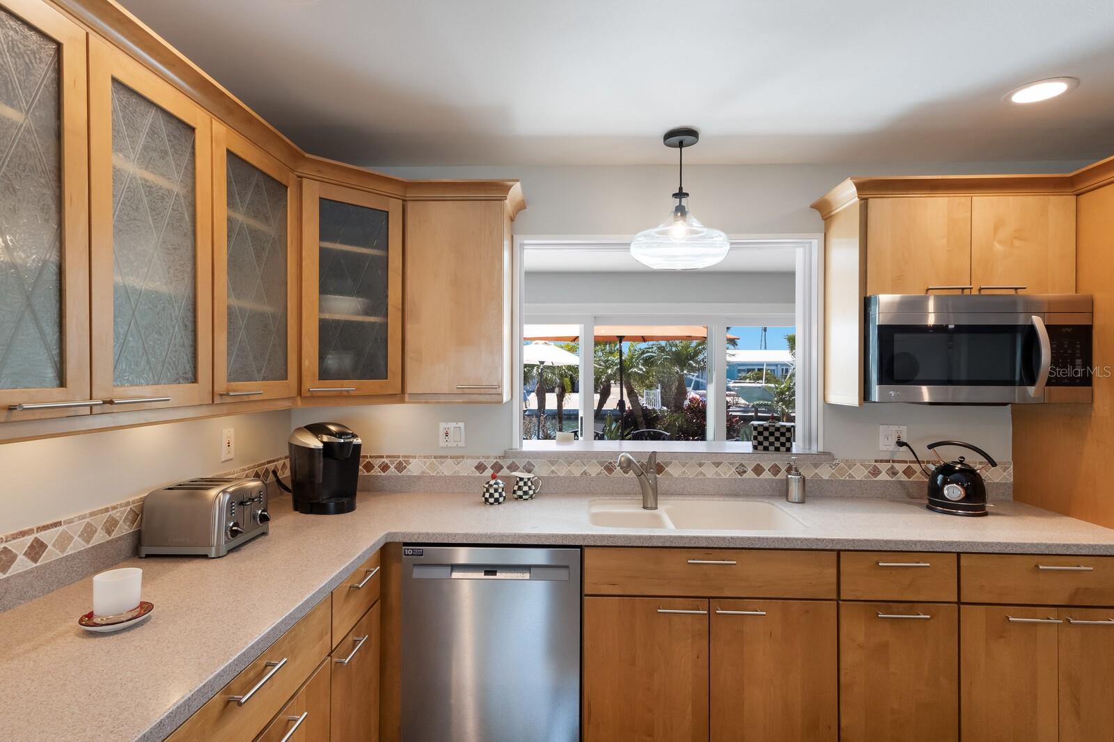 606 EMERALD LN, HOLMES BEACH, FL, 34217