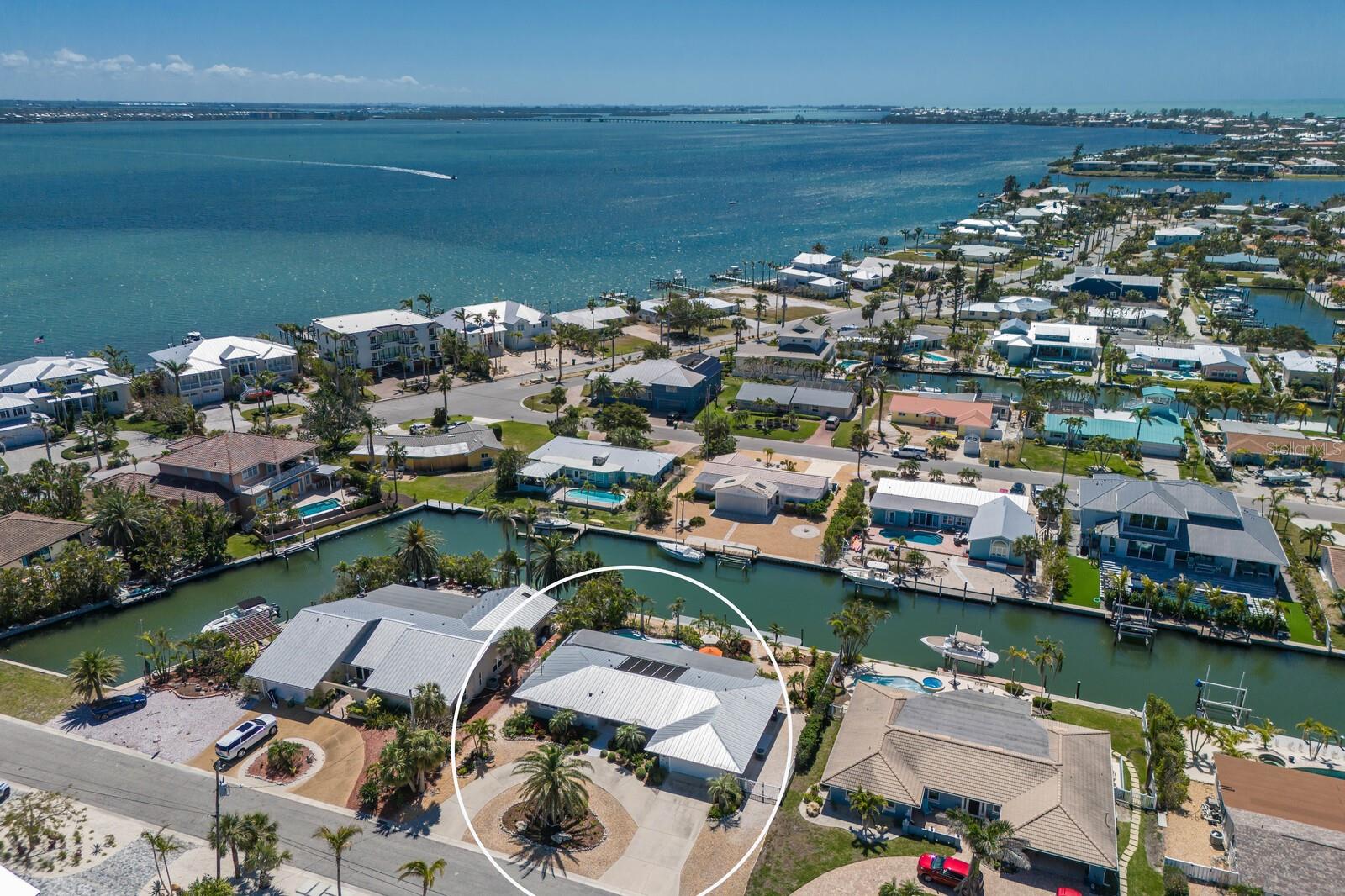 606 EMERALD LN, HOLMES BEACH, FL, 34217