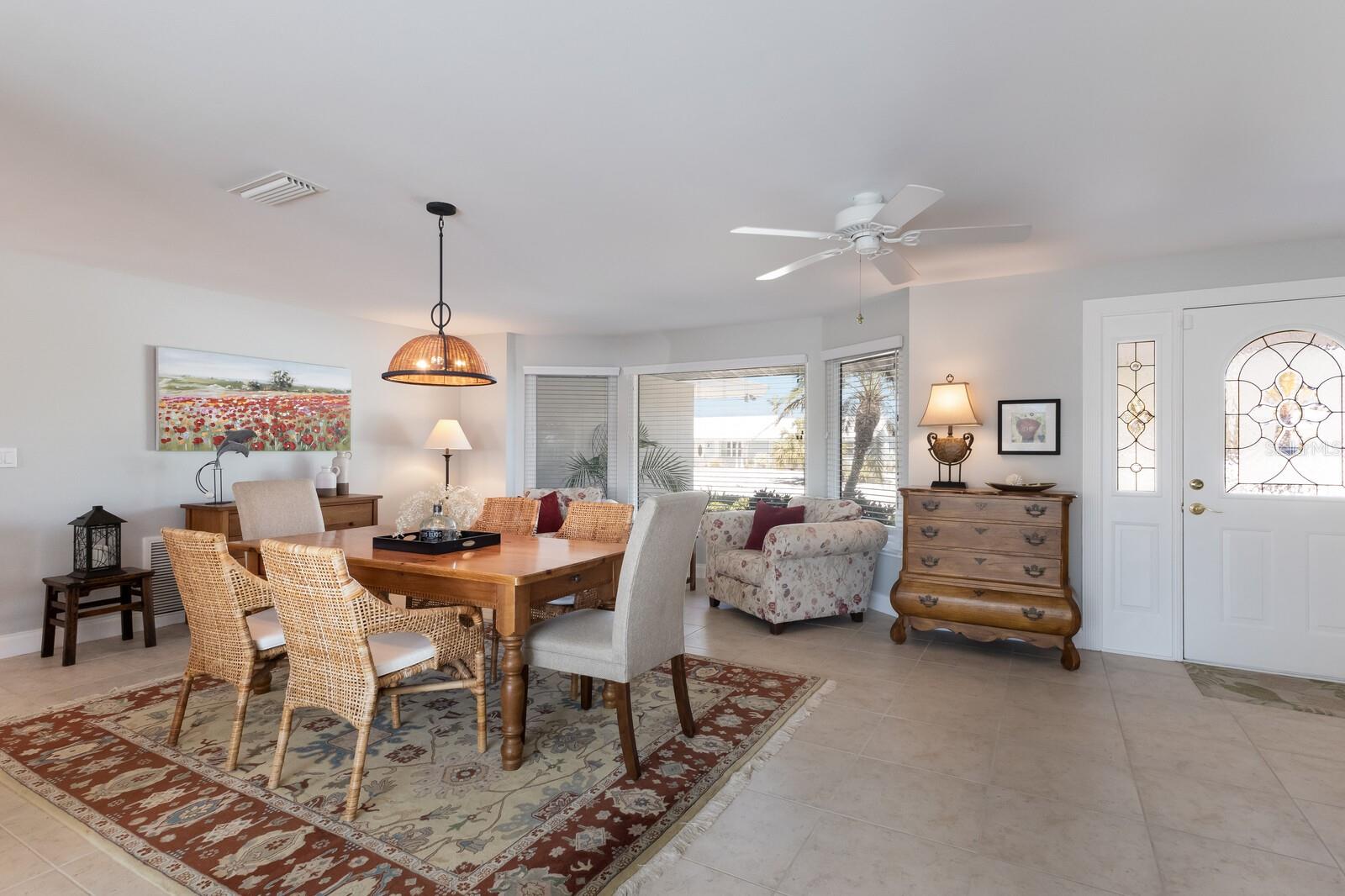 606 EMERALD LN, HOLMES BEACH, FL, 34217