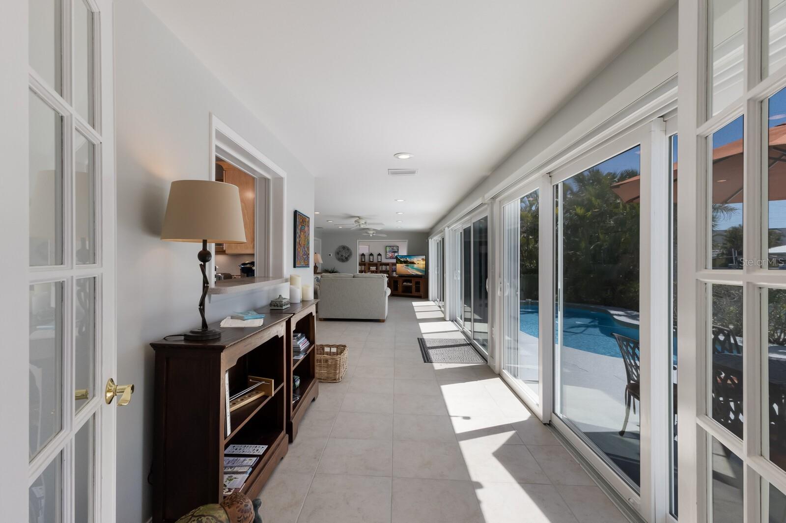 606 EMERALD LN, HOLMES BEACH, FL, 34217