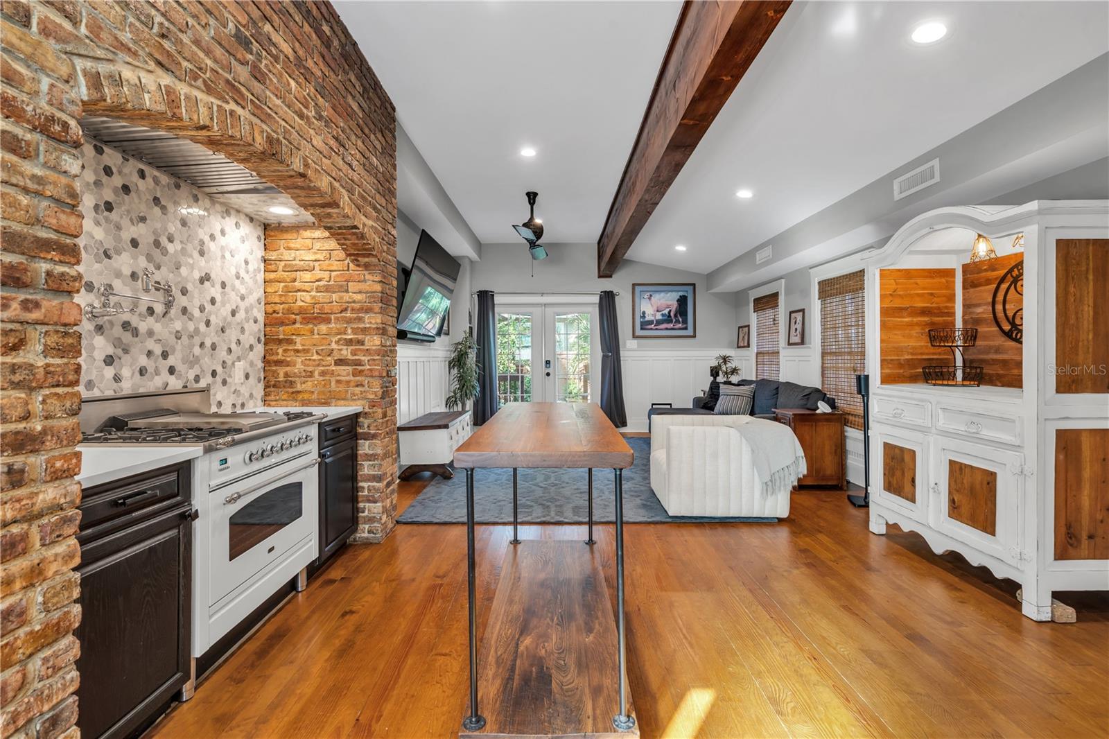 1005 MAIN ST, SAFETY HARBOR, FL, 34695