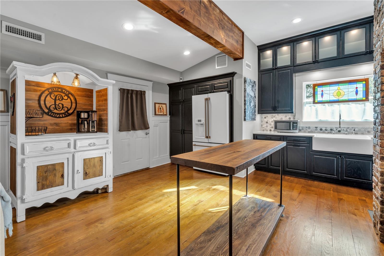 1005 MAIN ST, SAFETY HARBOR, FL, 34695