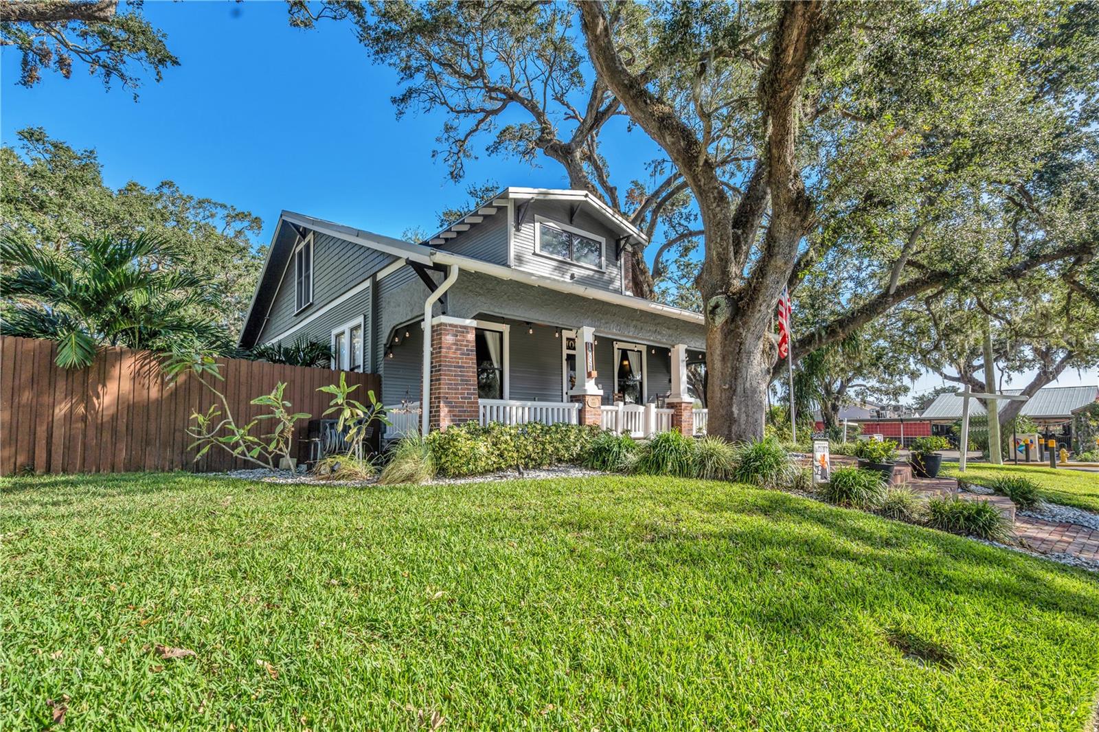 1005 MAIN ST, SAFETY HARBOR, FL, 34695