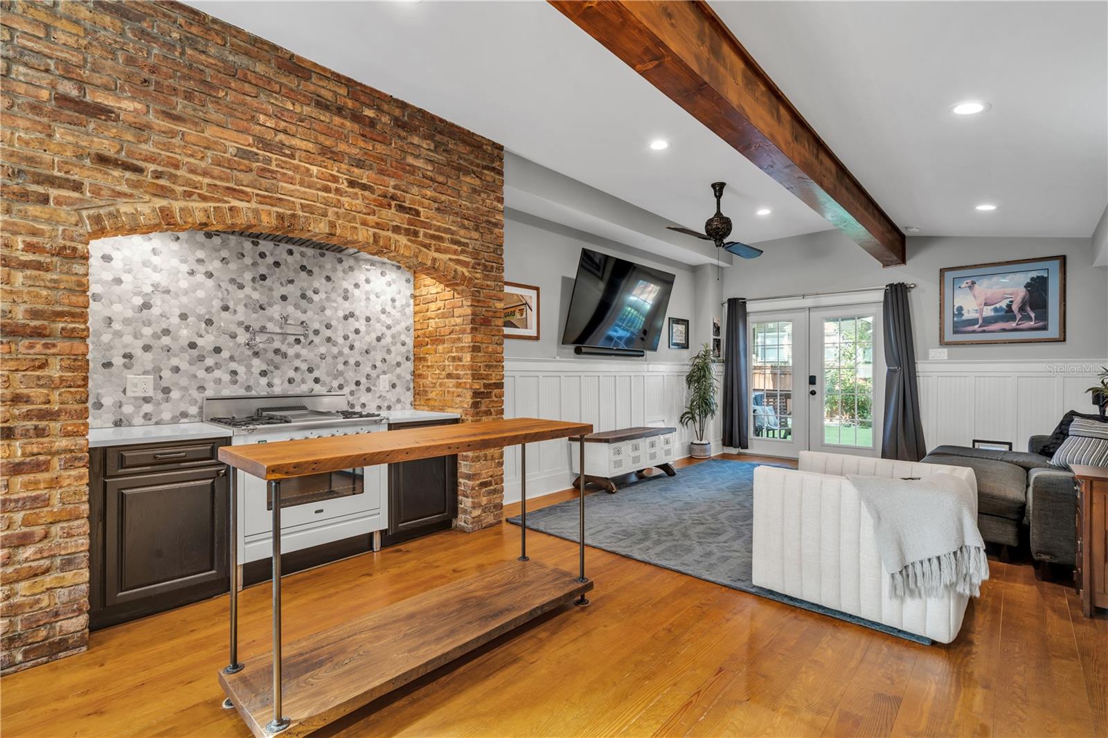 1005 MAIN ST, SAFETY HARBOR, FL, 34695