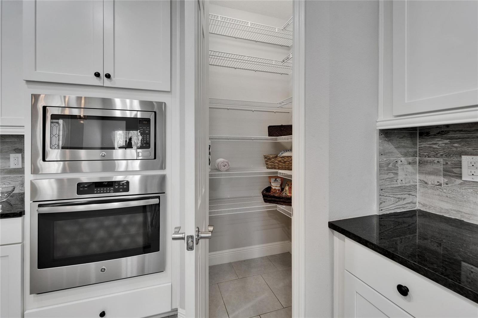 606 WINTERSIDE DR, APOLLO BEACH, FL, 33572