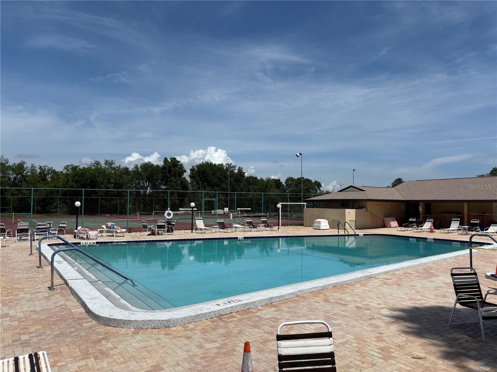 1216 9TH CIR SE, LARGO, FL, 33771