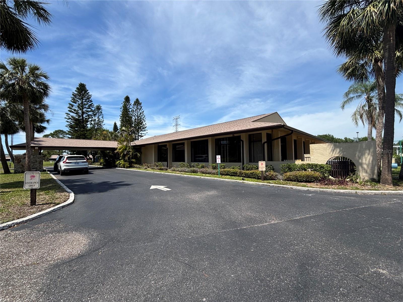 1216 9TH CIR SE, LARGO, FL, 33771