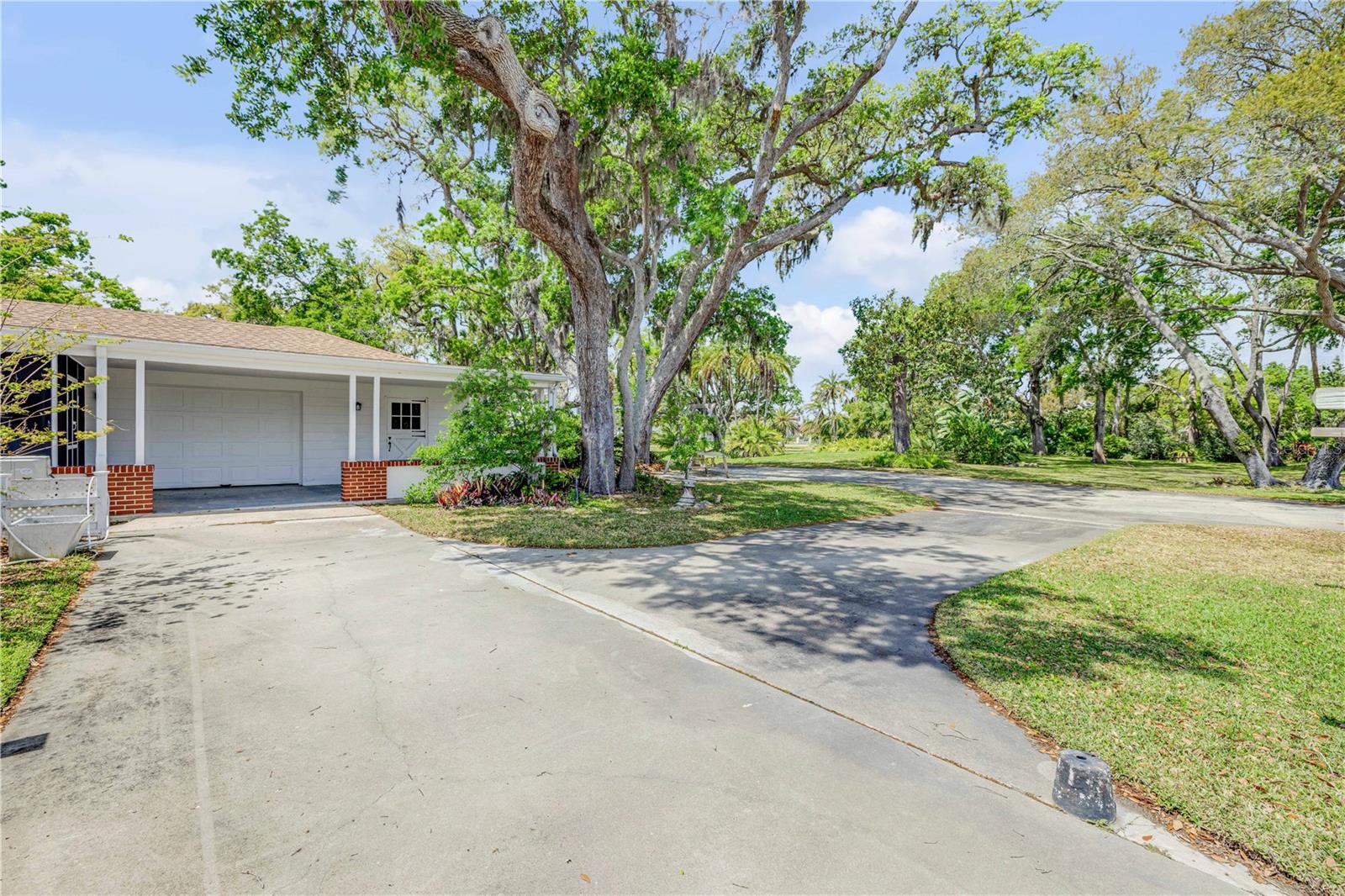 639 JOHN ANDERSON DR, ORMOND BEACH, FL, 32176