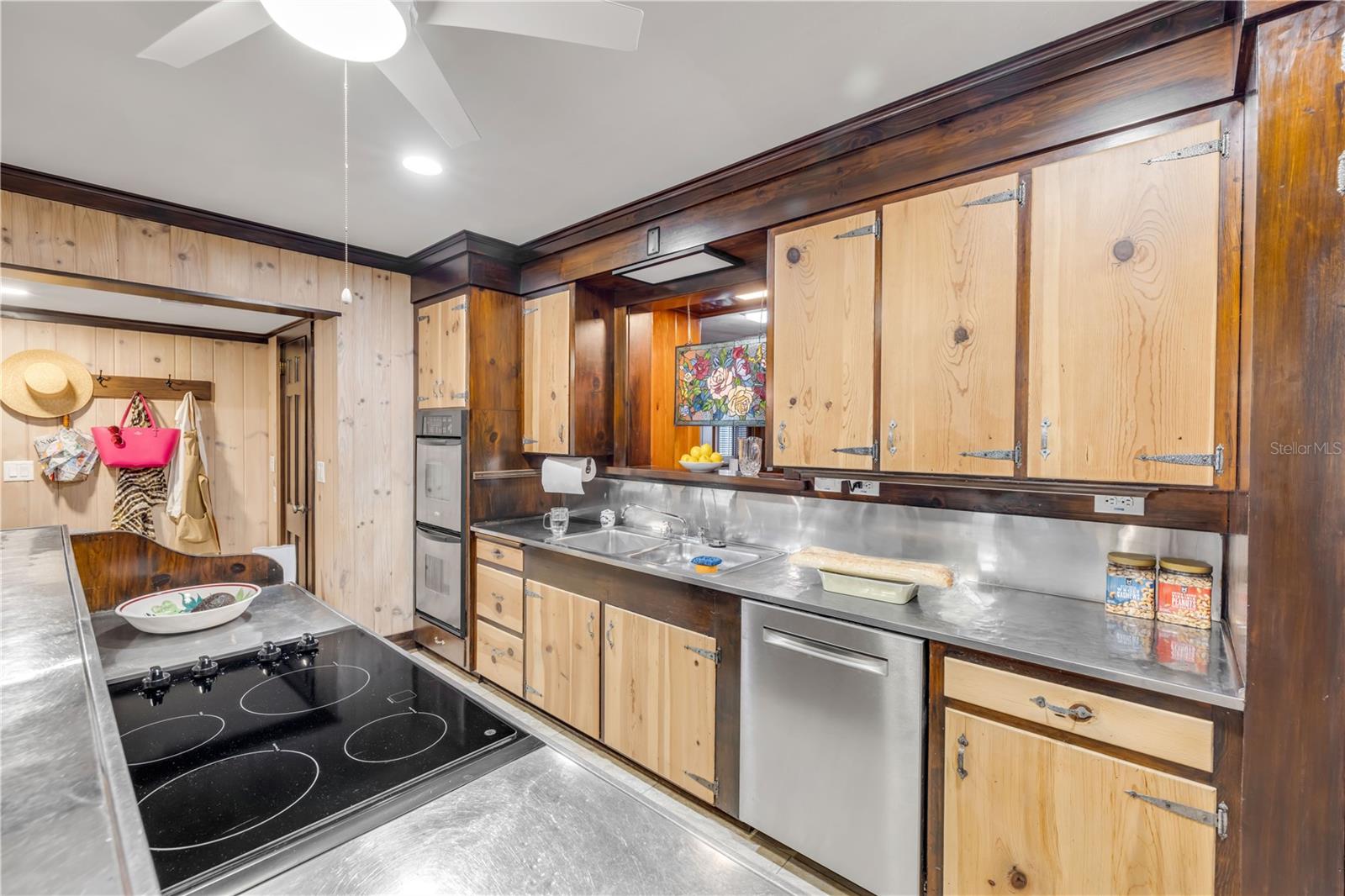 639 JOHN ANDERSON DR, ORMOND BEACH, FL, 32176