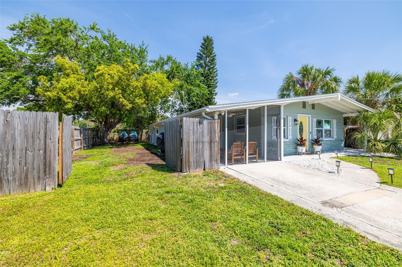 4521 W ROGERS AVE, TAMPA, FL, 33611