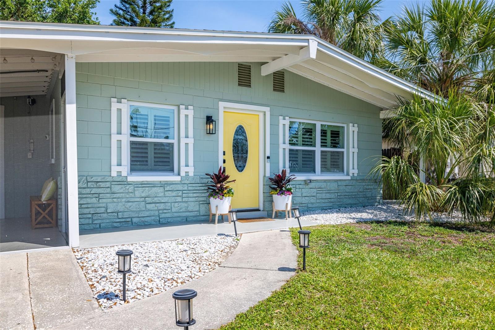 4521 W ROGERS AVE, TAMPA, FL, 33611