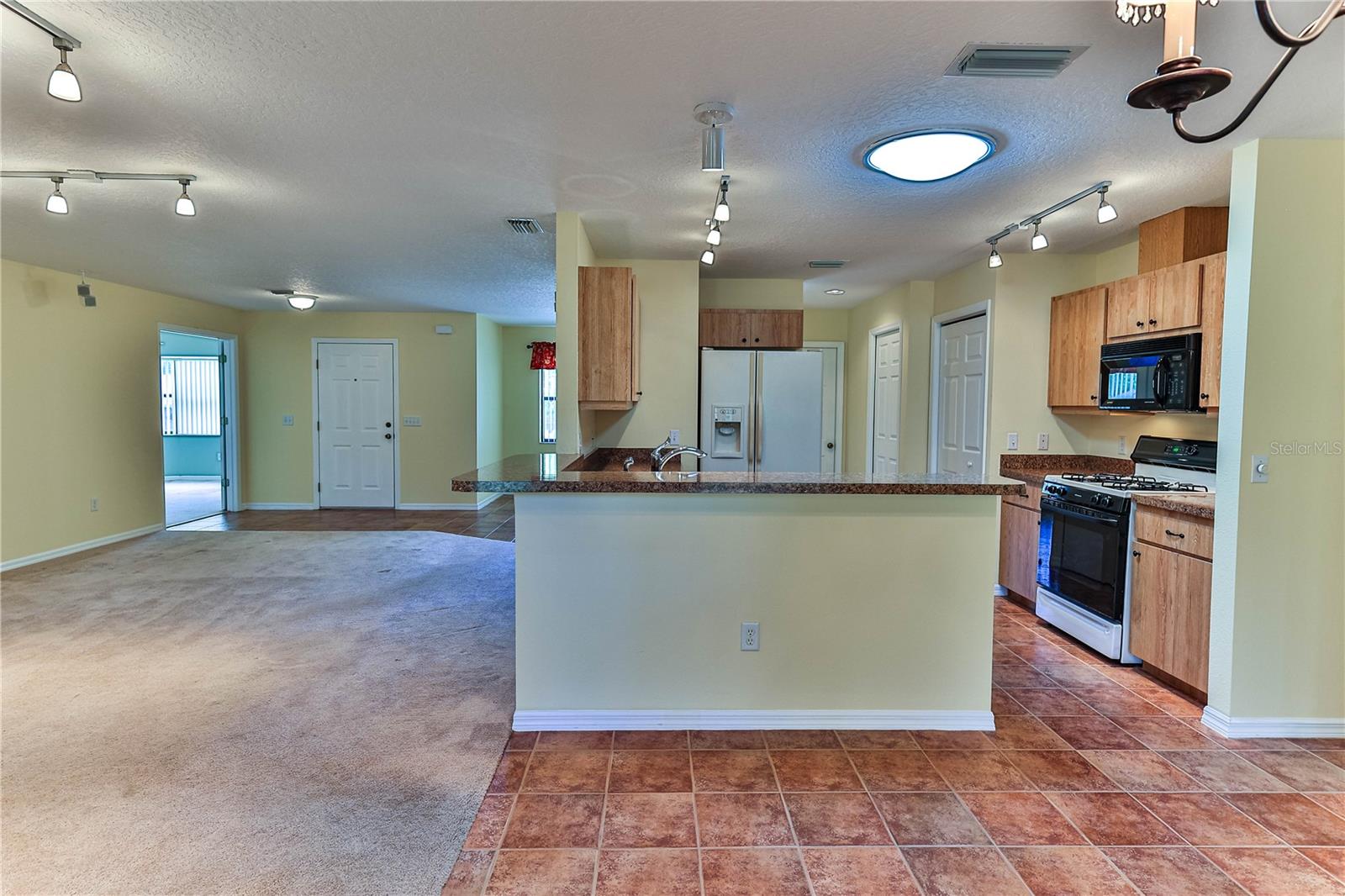 8087 E DECATUR CT, FLORAL CITY, FL, 34436