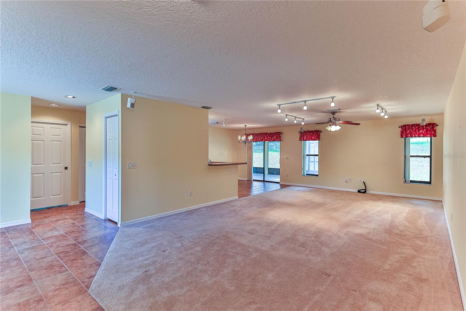 8087 E DECATUR CT, FLORAL CITY, FL, 34436