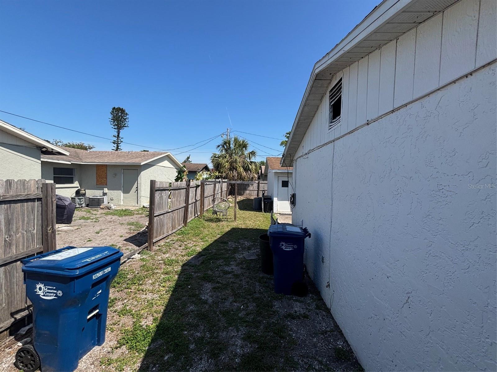 3265 51ST AVENUE DR W, BRADENTON, FL, 34207