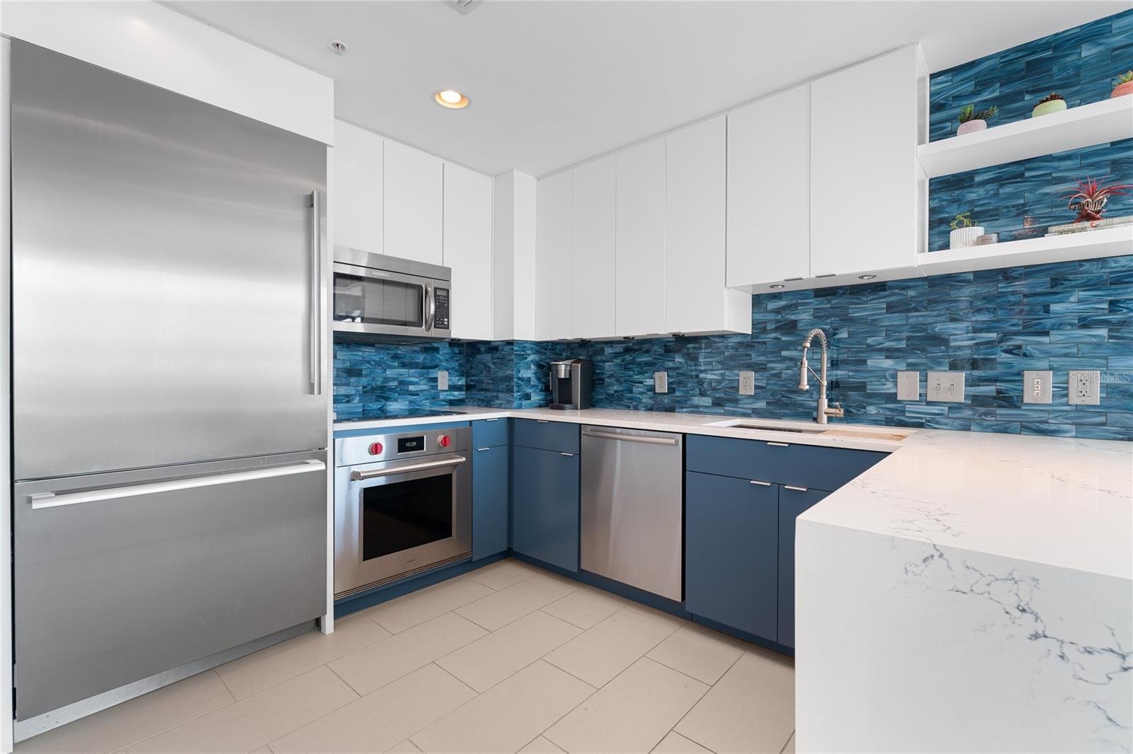 175 1ST ST S #406, ST PETERSBURG, FL, 33701